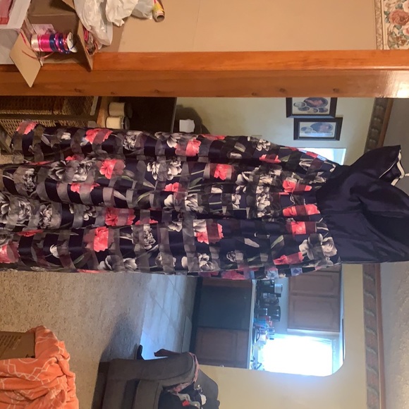 Rachel Allan Prom Dress - Picture 2 of 2